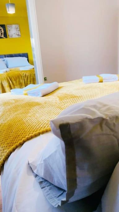 2 Bed Apartment With Free Parking Chelmsford Exterior foto